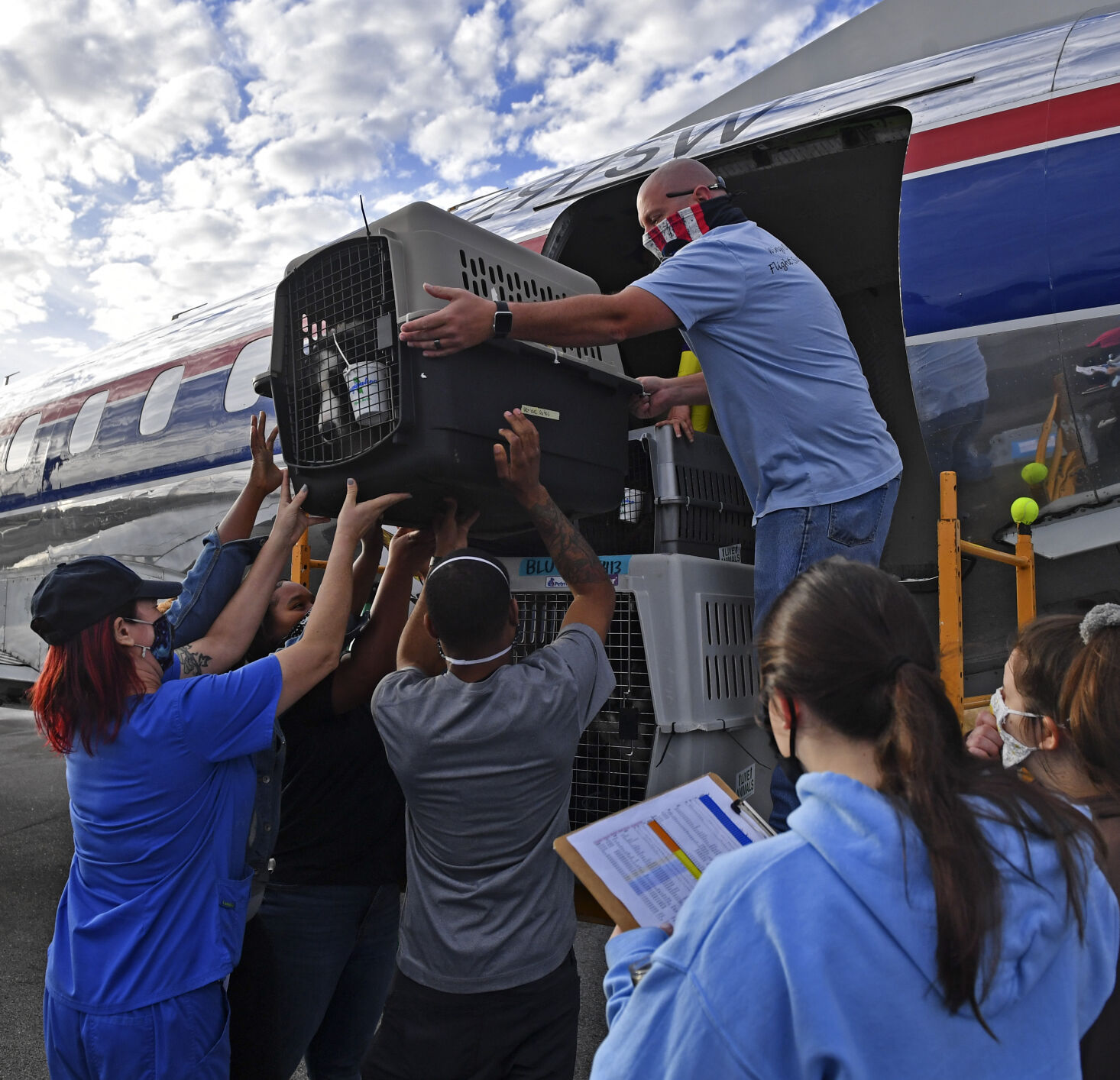 BR.petairliftwild.123120 HS 751.JPG